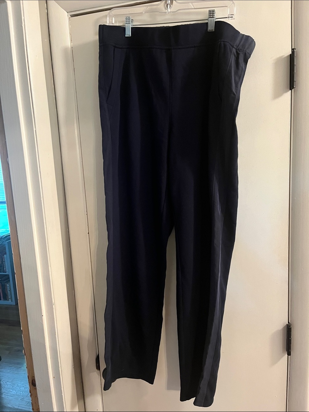 NWT Women’s Talbots stretch pants